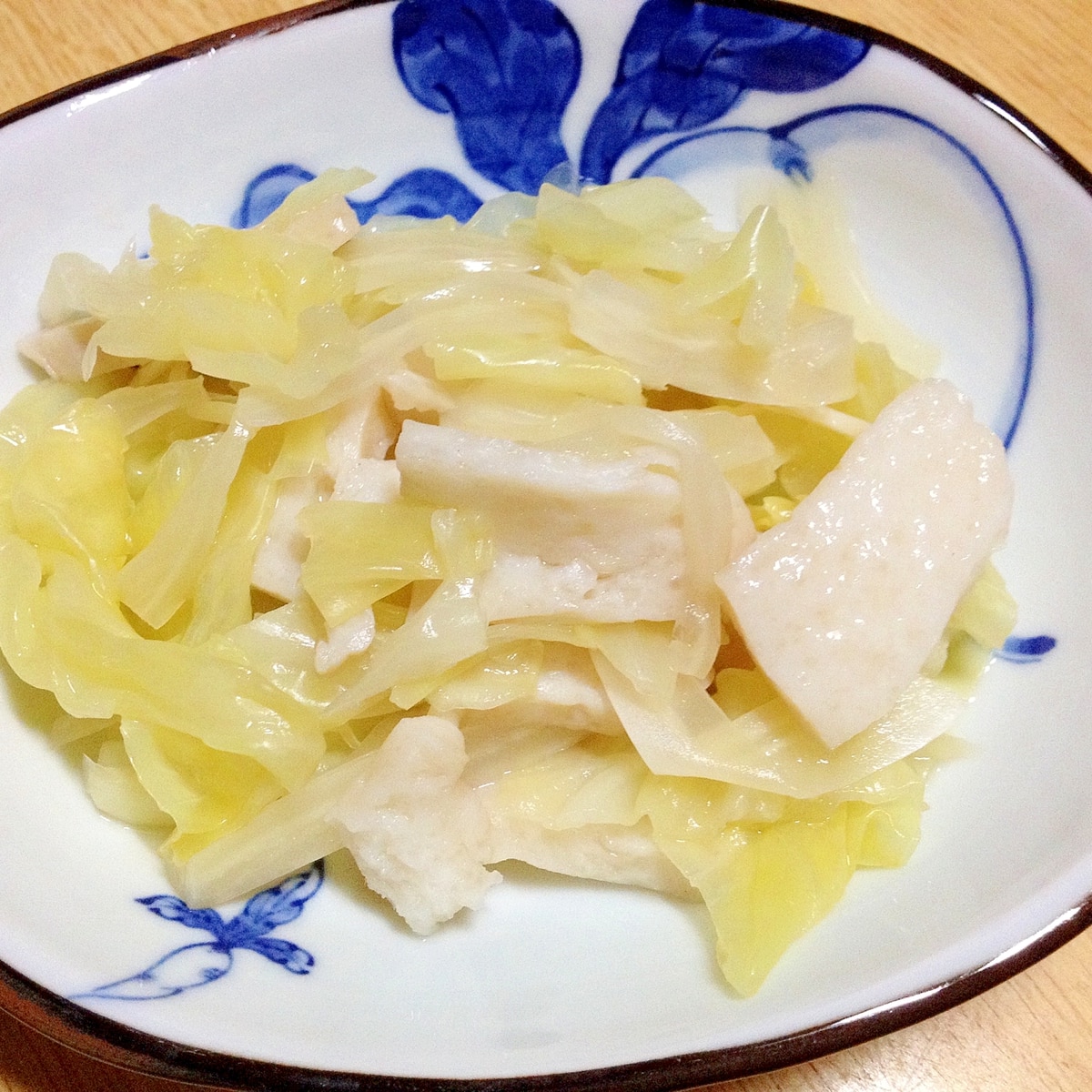 お年寄り向けキャベツとやわらかの煮物 レシピ 作り方 By らくらく2709 楽天レシピ